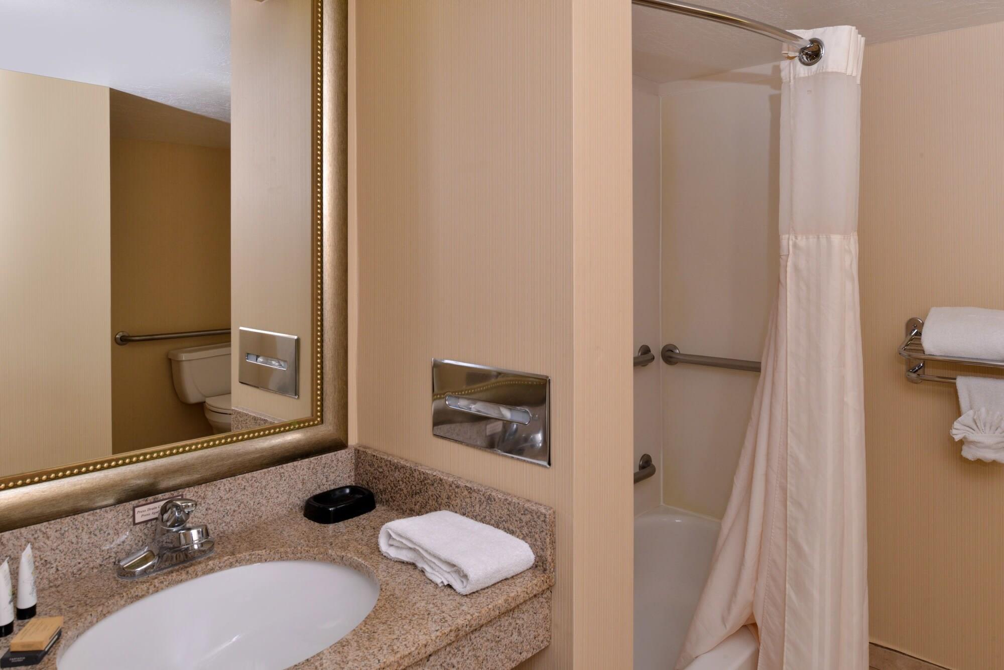 Surestay Plus Hotel By Best Western Tempe University 외부 사진