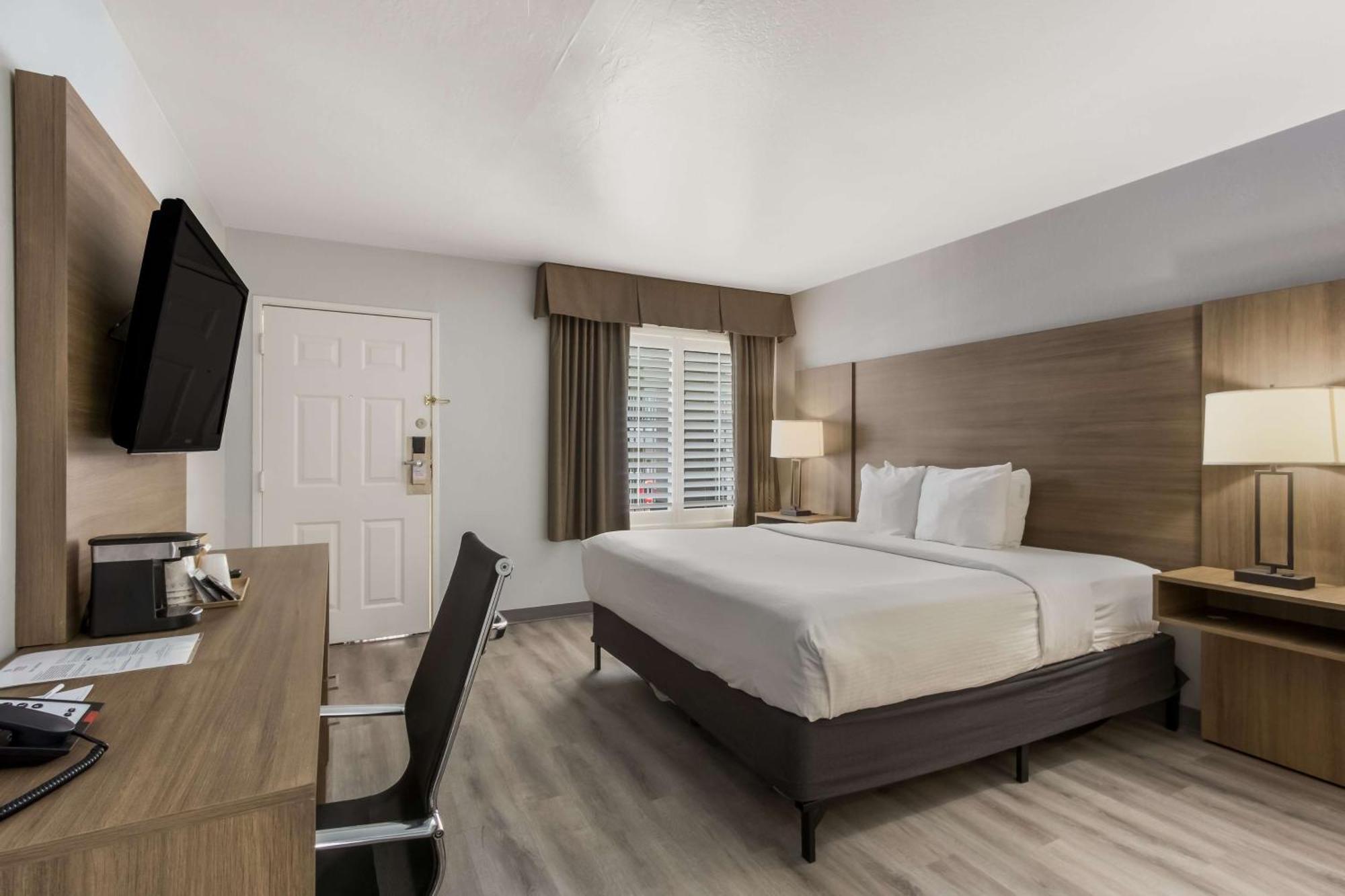 Surestay Plus Hotel By Best Western Tempe University 외부 사진